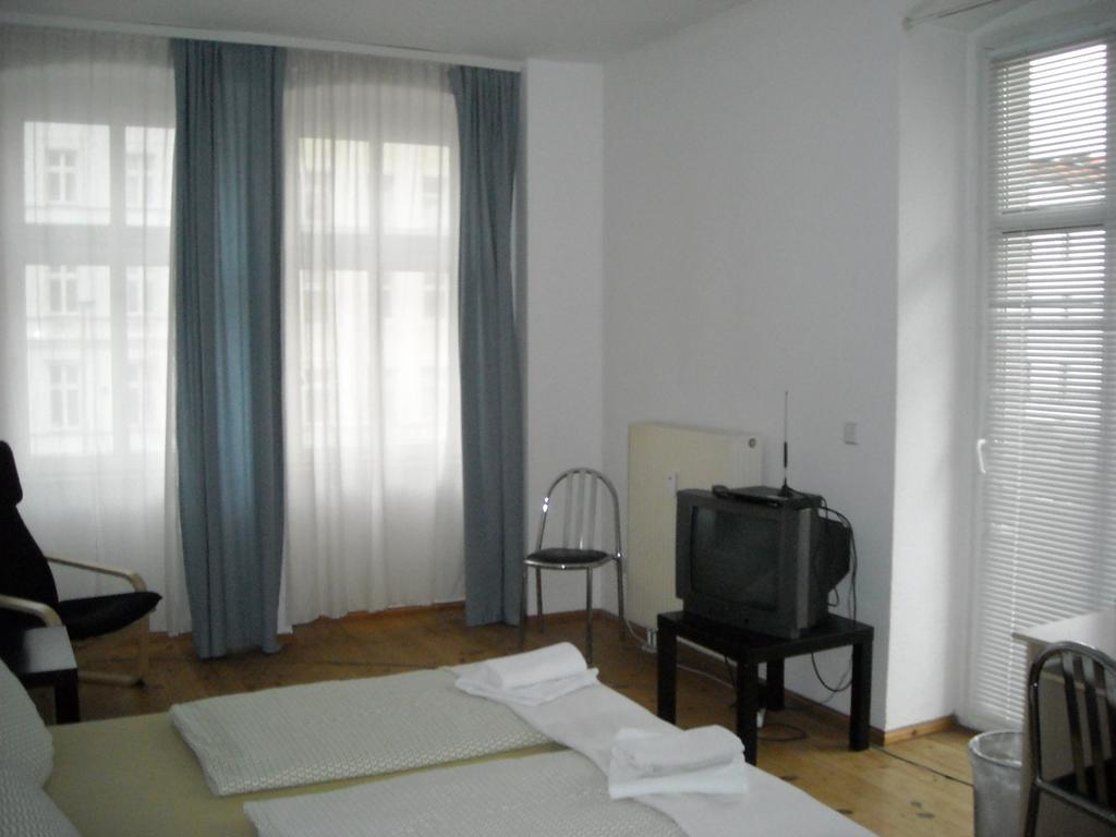 Pension Mitte Berlin Exterior photo